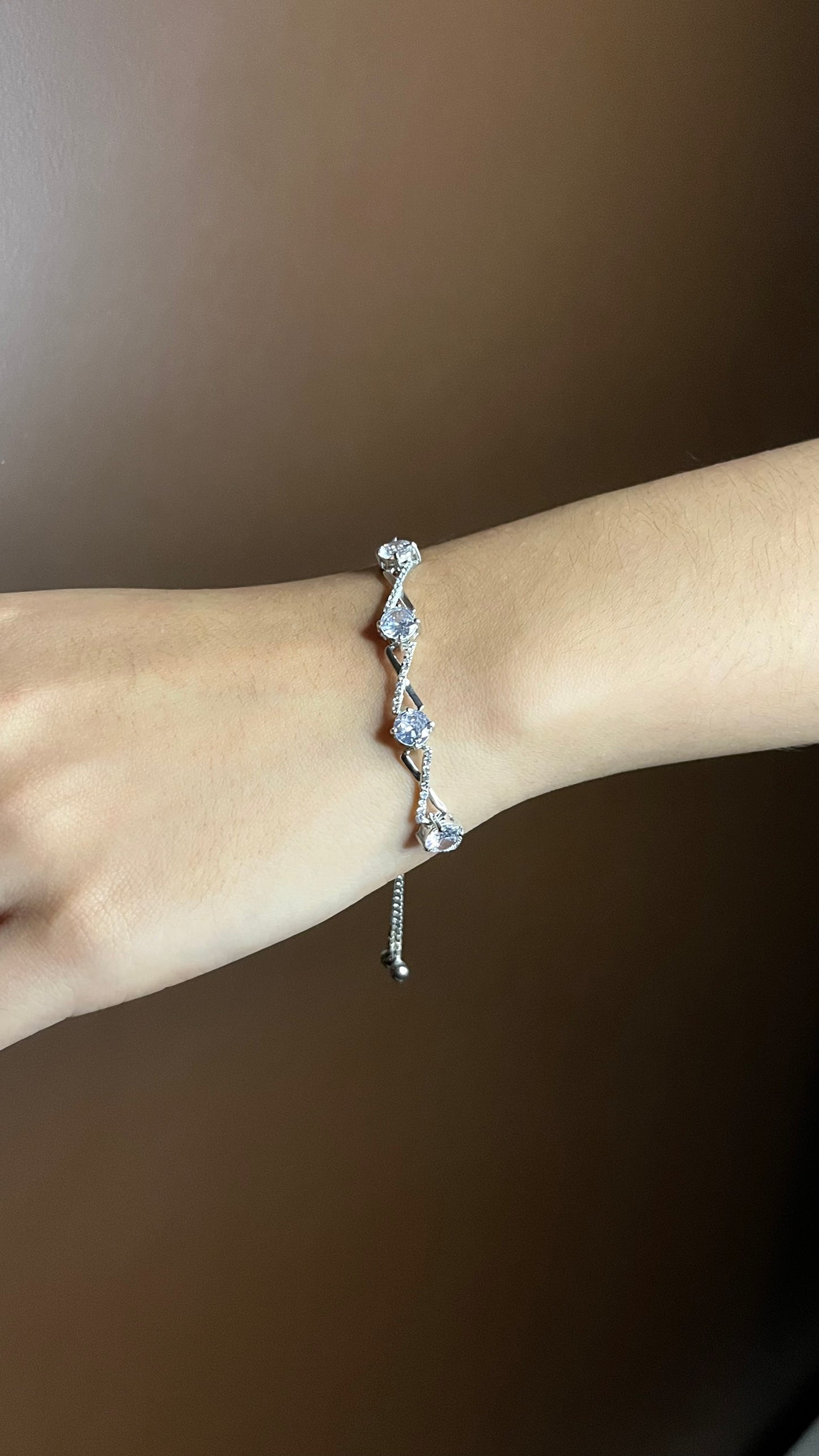 Silver Entangled solitaire Bracelet