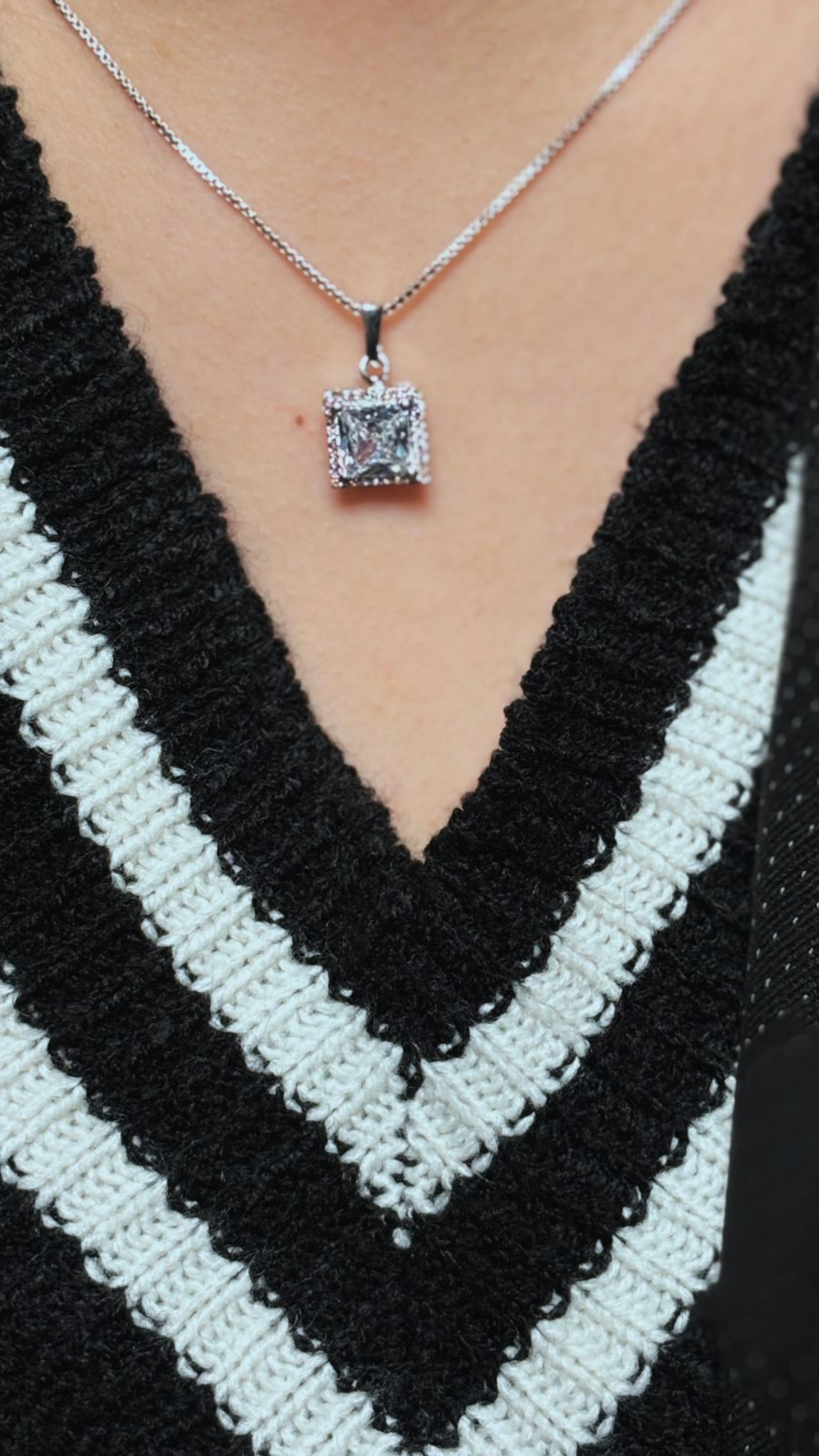 Silver Zircon Pendant with chain